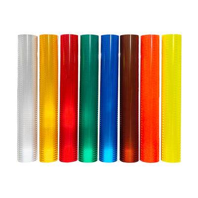 Karayolu Güvenliği İçin Mühendislik Sınıfı EGP PET Yansıtıcı Levha Prizmatik Yansıtıcı Vinil Filmler Etiket Rulosu