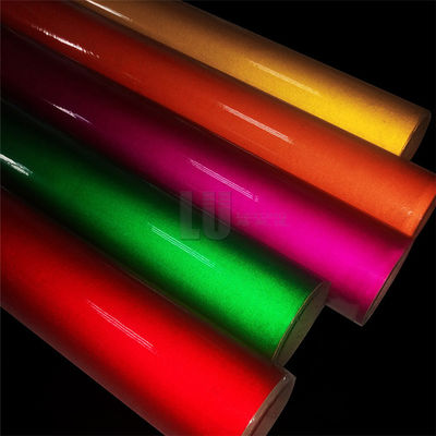48" X 150 ft Rulo Başına Reflektör HP Latex Yazdırılabilir Gümüş Mühendislik Yansıtıcı Vinil Glassbeads Yansıtıcı Kaplama