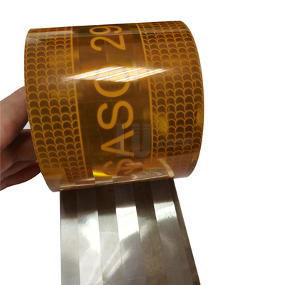 Kamyonlar ve Araçlar PVC PET Malzeme Alüminize SASO 2913 Reflektif Bant Radyum Çıkartmaları