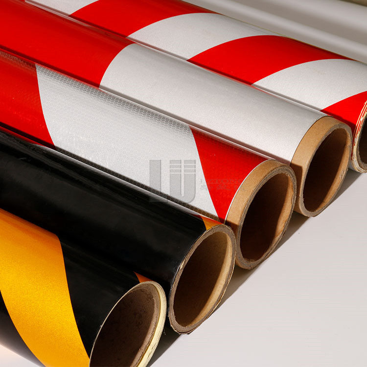 Yansıtıcı bant Beyaz ve Kırmızı Şerit Yansıtıcı bant Kırmızı Beyaz Diagonal Yansıtıcı bant