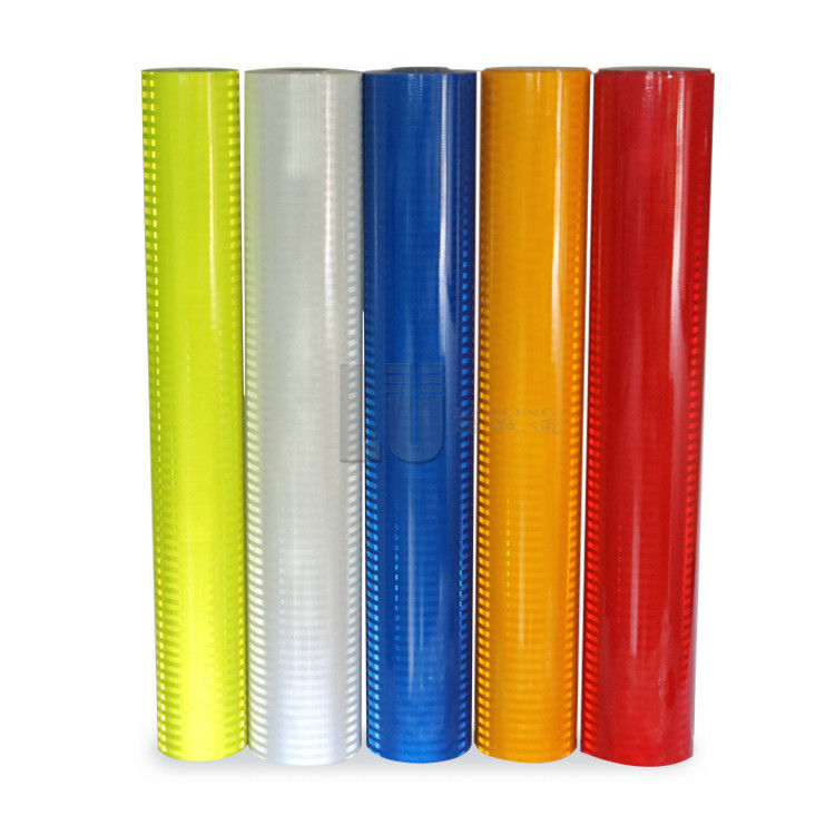 Üretici Fabrika PET PVC Retro Yansıtıcı Etiket Reflektör Kaplama Filmi Yol Tabelası için Baskı Malzemesi Levha